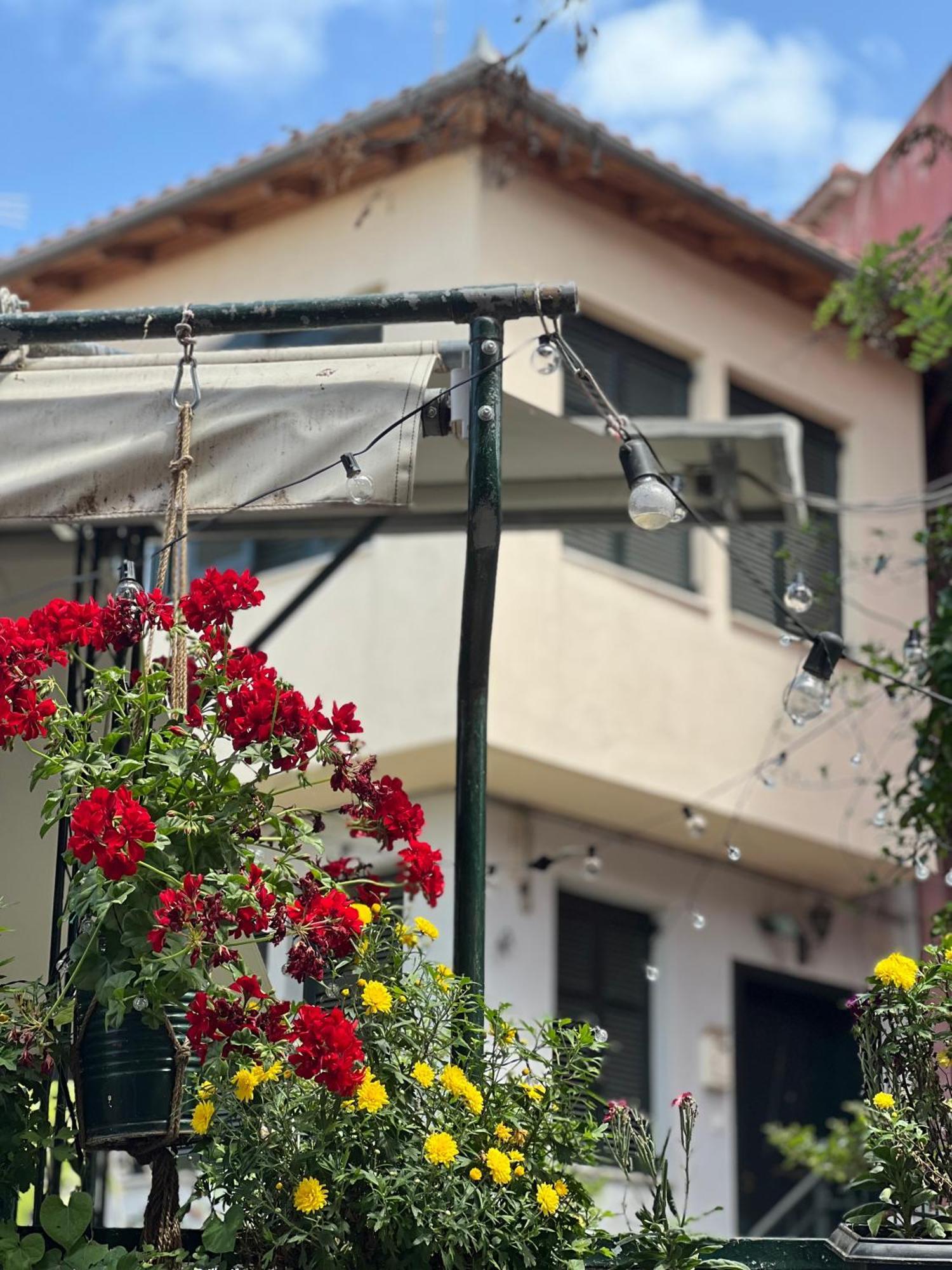 Vintage Experience Στην Άνω Πολη Tessalónica Exterior foto