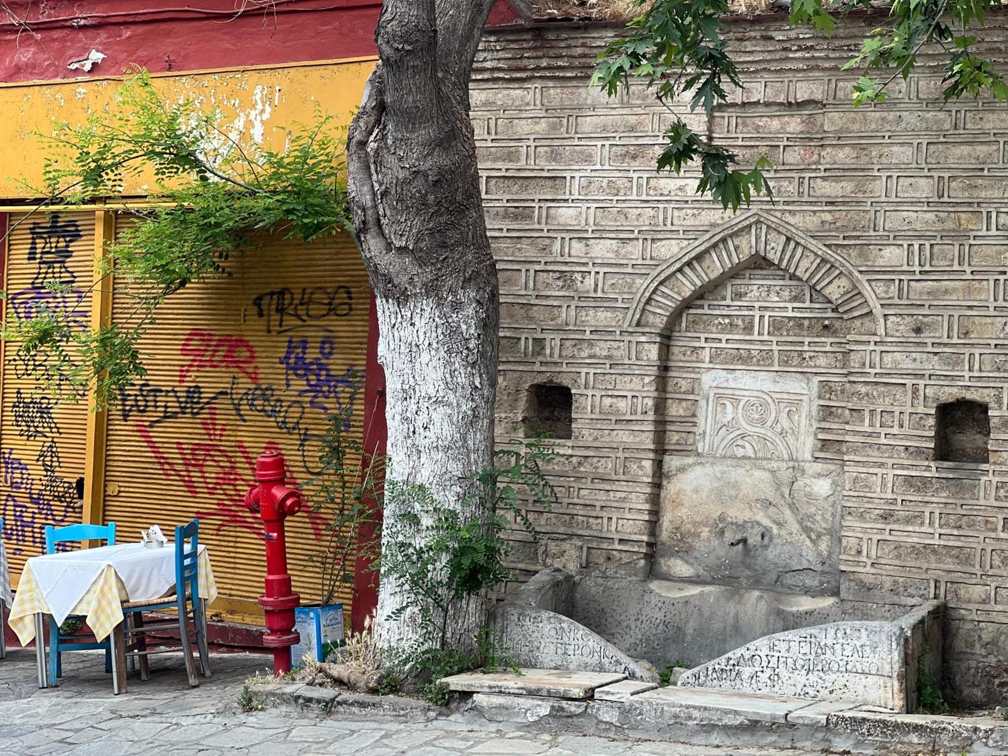 Vintage Experience Στην Άνω Πολη Tessalónica Exterior foto
